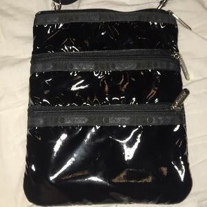 Black 3 zipper LeSportSac cross body bag